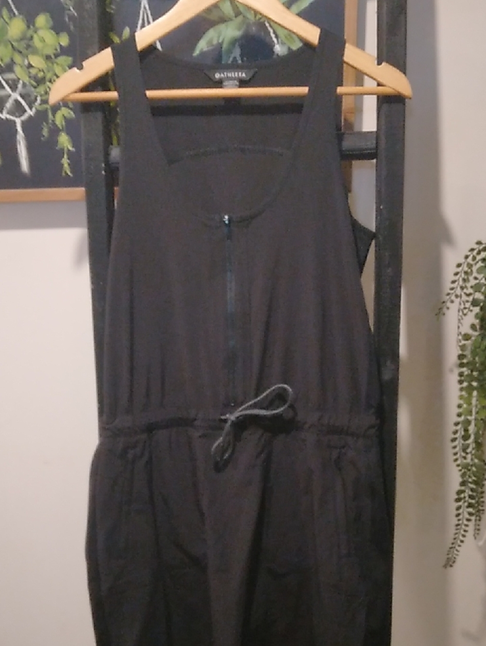 Women's Athleta Venture Out Sleeveless Zip-Front Drawstring Jumpsuit Dress